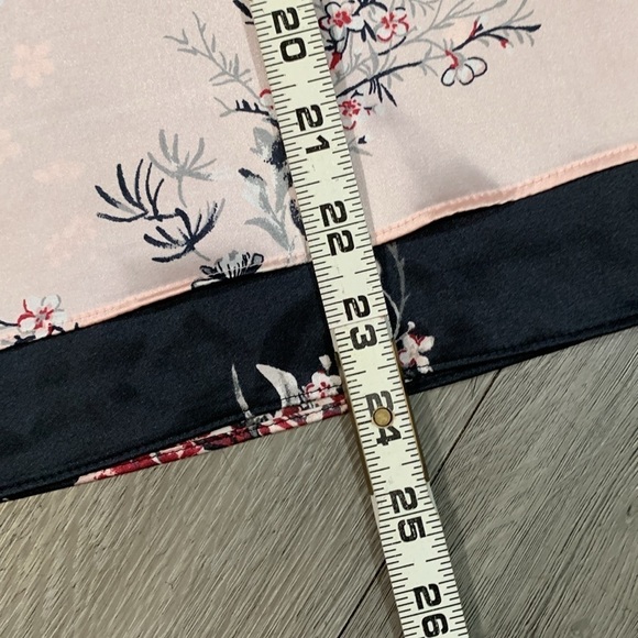 WHBMPale Pink & Black Floral Layered Adjustable Strap Tank Top size M - Picture 12 of 13